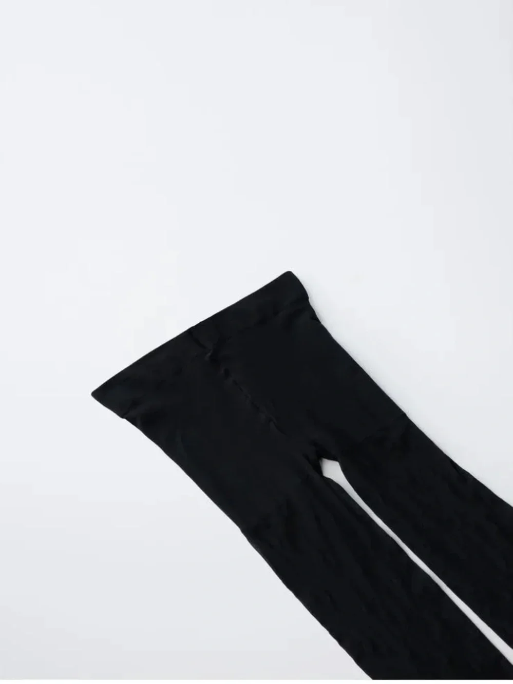 NWT. Zara Girls Black Microfiber Tights. Size 10-12 years.